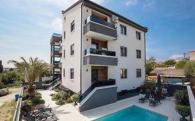 Apartment Sara IV